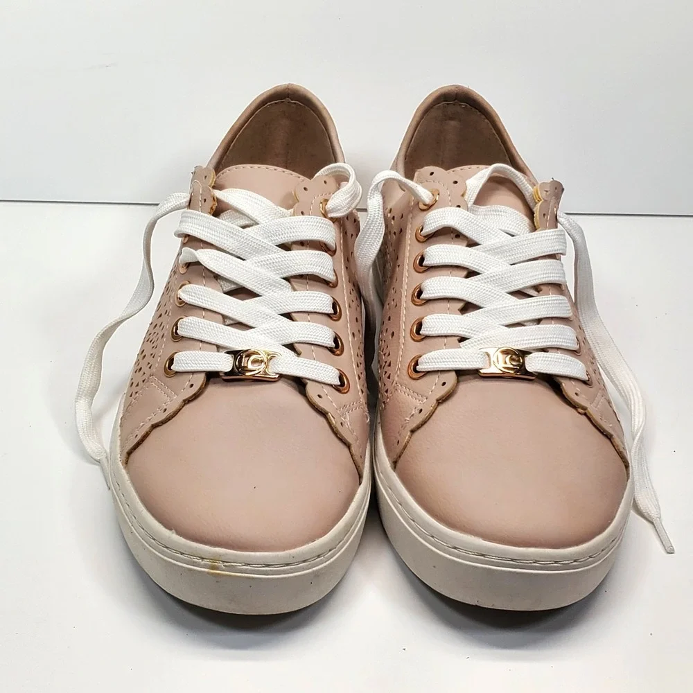 Liz Claiborne Winslow Sneakers Size 8.5M Blush Pink Pierced Design Lace Up